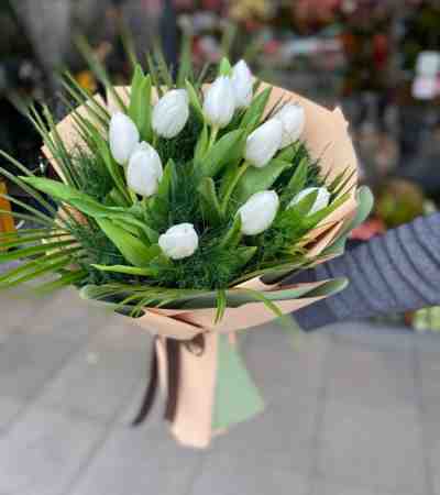 Beyaz Lale Buket